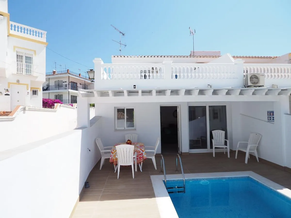 Nerja Paradise Rentals 0*,